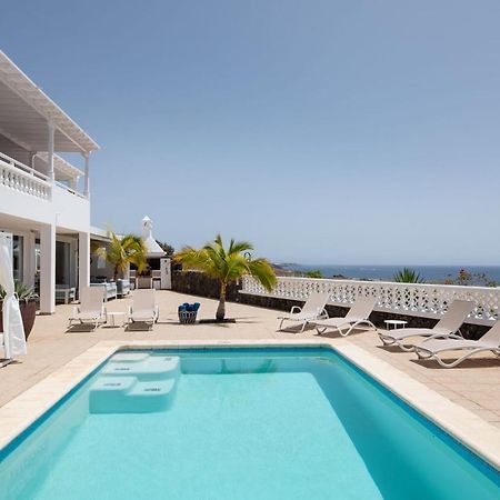 Odin Luxury Villa By Buenavilla Puerto Calero Exterior photo