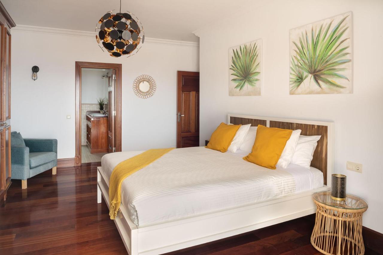 Odin Luxury Villa By Buenavilla Puerto Calero Exterior photo