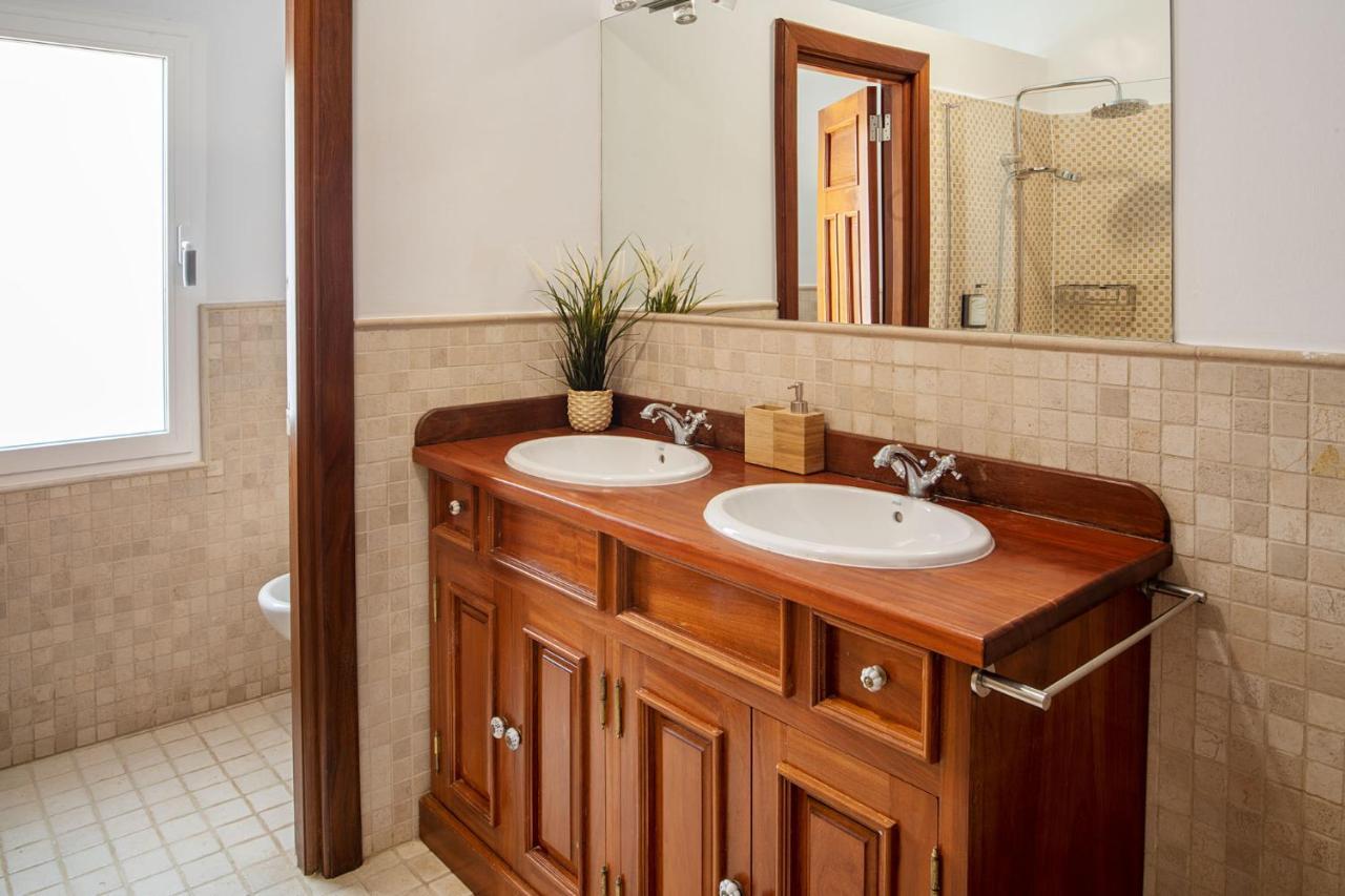 Odin Luxury Villa By Buenavilla Puerto Calero Exterior photo