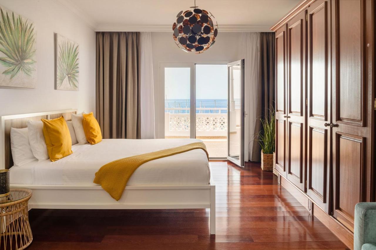 Odin Luxury Villa By Buenavilla Puerto Calero Exterior photo